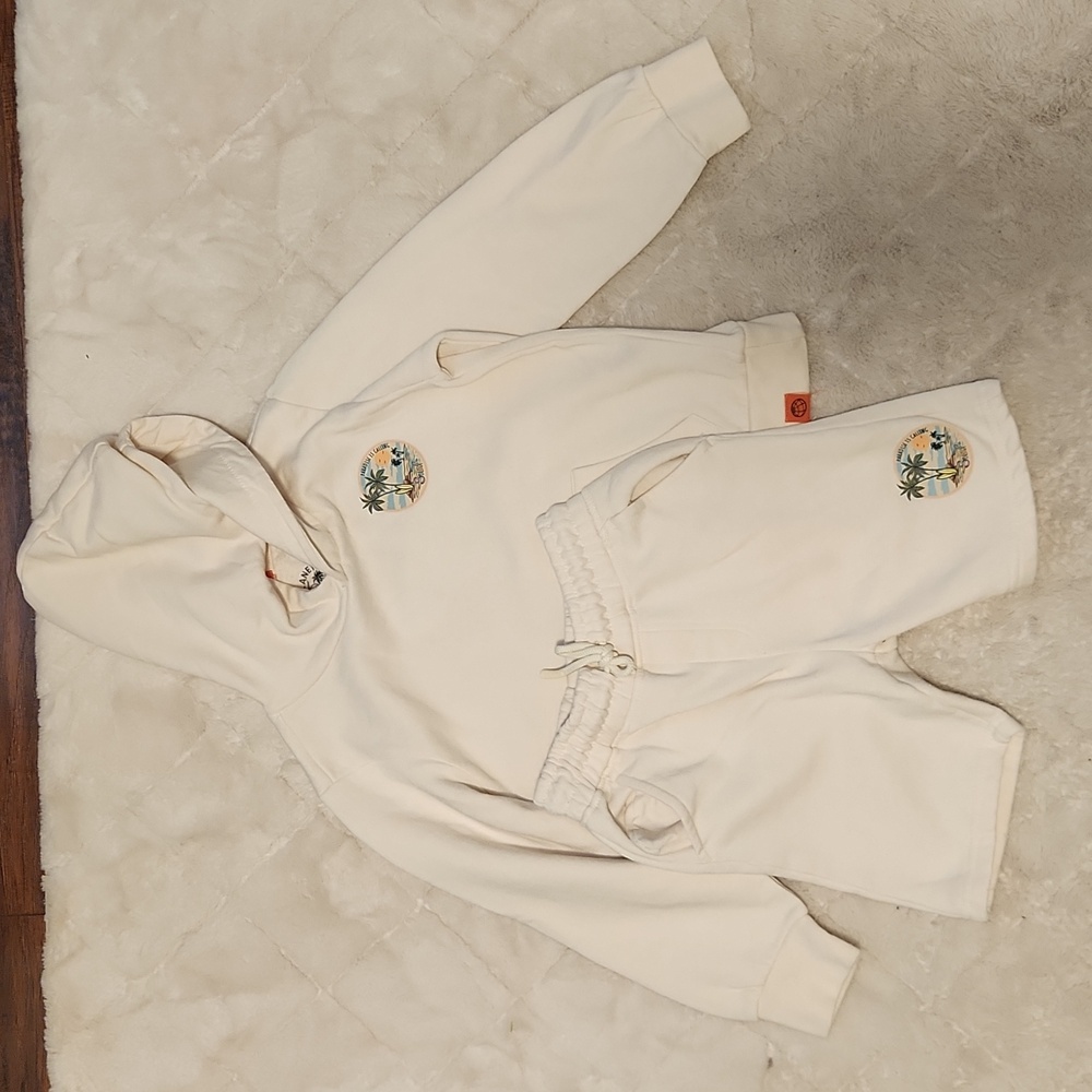 GUC FREE PLANET BOYS SET SIZE 6